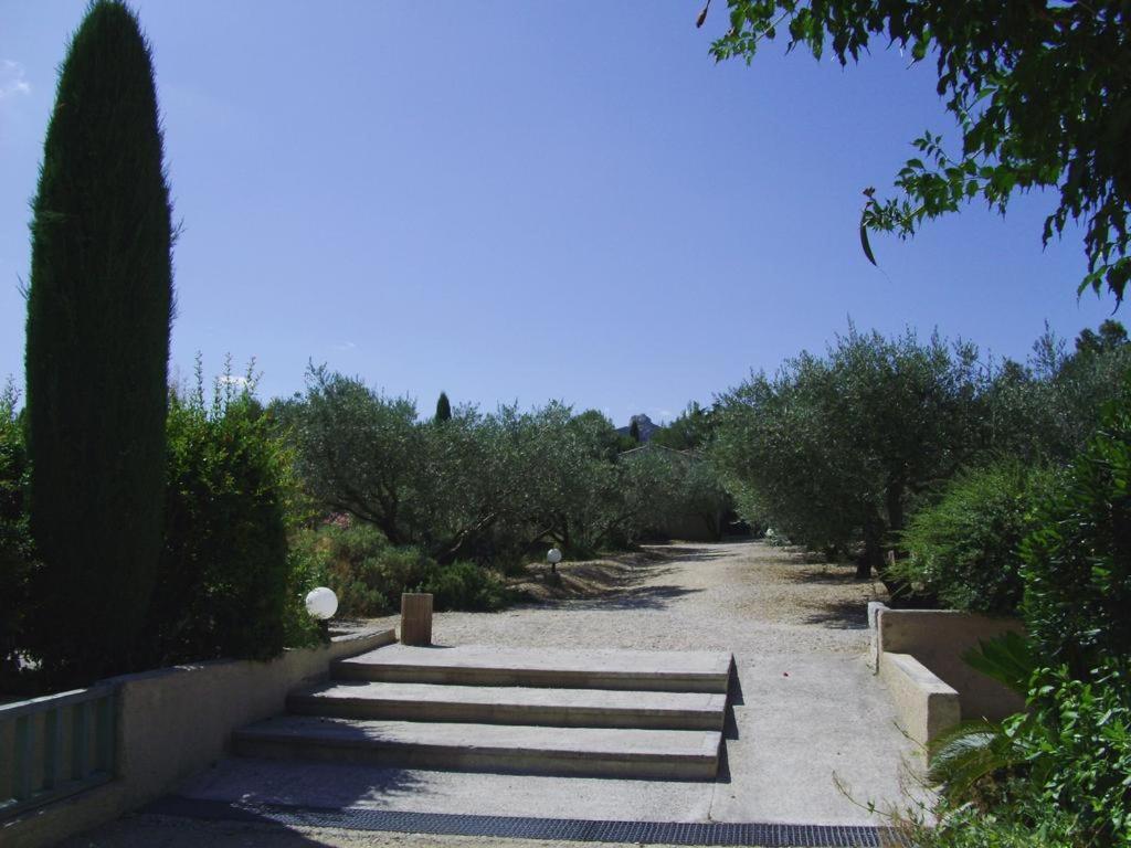Un Gite En Provence - Les Jardins De Fontanille Saint-Remy-de-Provence Exterior photo