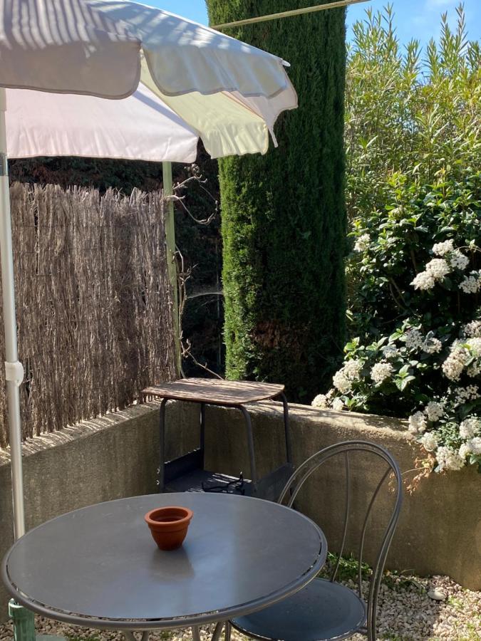 Un Gite En Provence - Les Jardins De Fontanille Saint-Remy-de-Provence Exterior photo